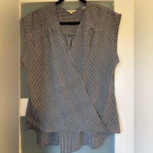 Max Studio Black and White Top